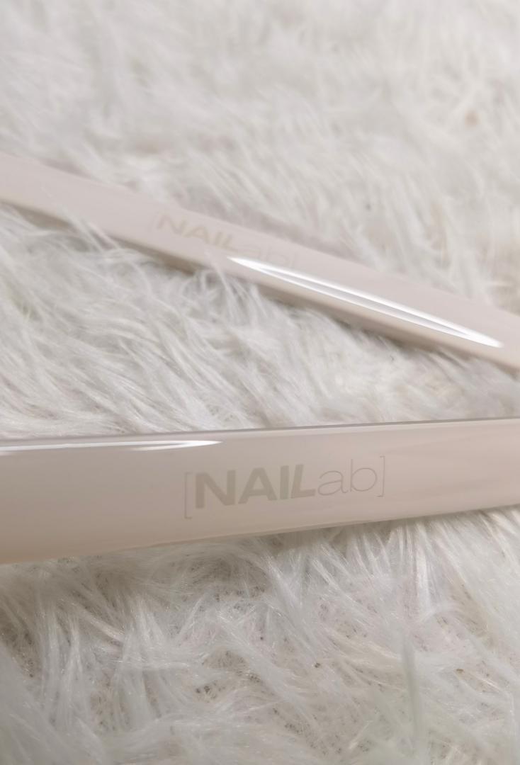 Pourquoi j’ai arrêté le vernis : mon expérience avec la lime en verre NAILab